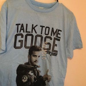 Top gun graphic Tee
